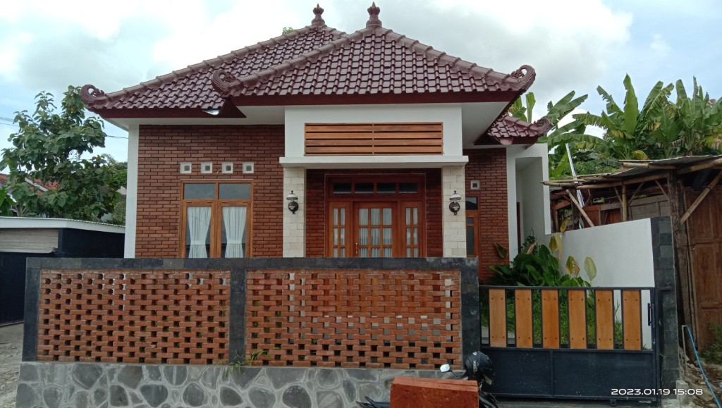 RUMAH MURAH DI KASIHAN BANTUL BEBAS DESAIN TAMPAK 