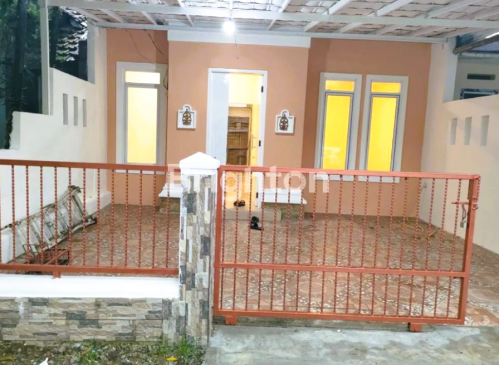 RUMAH BARU HARGA BAWAH 1M TAMAN BESAKIH SENTUL 