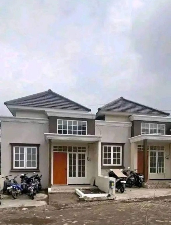 RUMAH VILLA KOTA MALANG HARGA 300 JUTAAN 