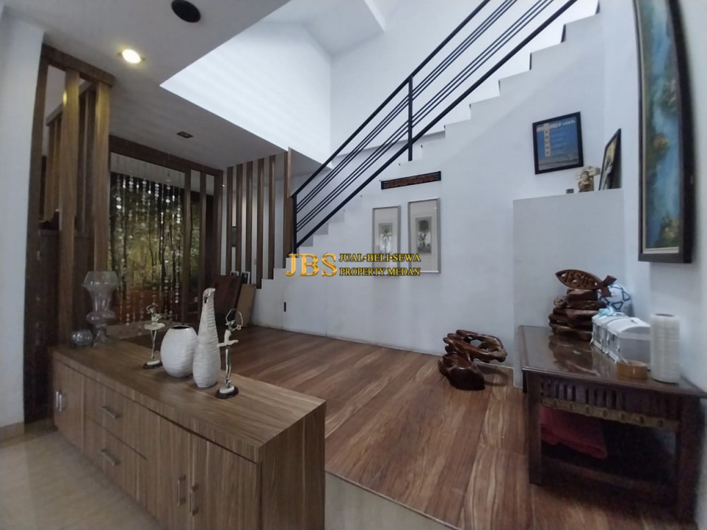 DIJUAL CEPAT! Villa Hook Fully Furnished di 