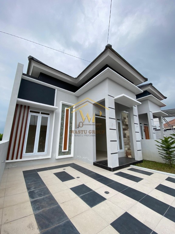 DIJUAL RUMAH MODERN SIAP HUNI DEKAN ALUN-ALUN 