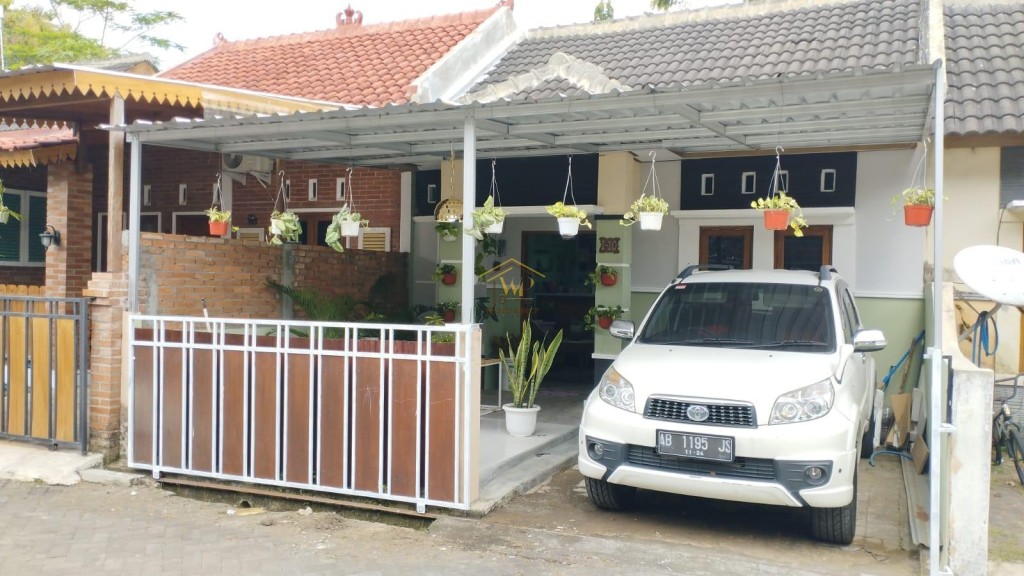 DIJUAL RUMAH MURAH SECOND, 10 MENIT KAMPUS 4 UAD 