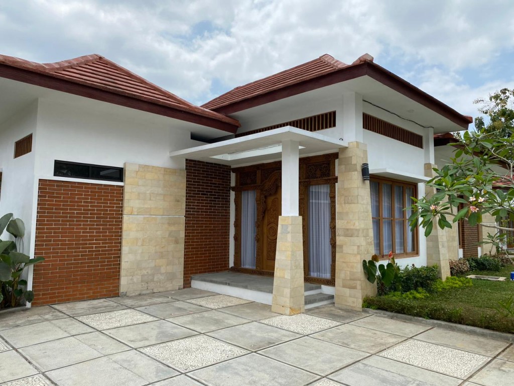 DIJUAL VILLA CANTIK DEKAT DENGAN CANDI BOROBUDUR 