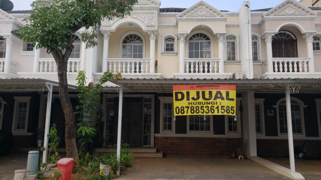 Dijual Cepat Rumah di Green Lake City Cluster 