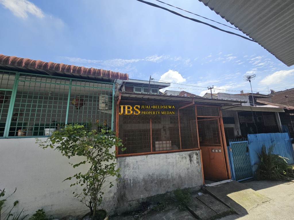 Dijual Rumah 1,5 Tingkat di Jalan Lubuk Kuda Gg. 