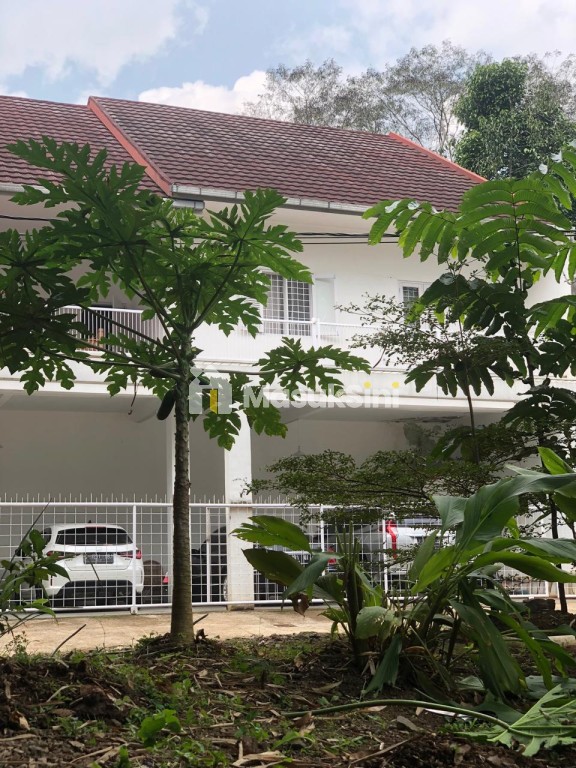 Dijual Rumah 2 Lantai di Komplek PPR ITB, Bandung 