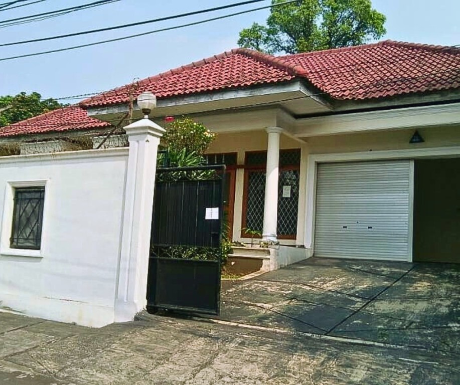 Dijual Rumah Lama Dengan Harga Terbaik Di Area 