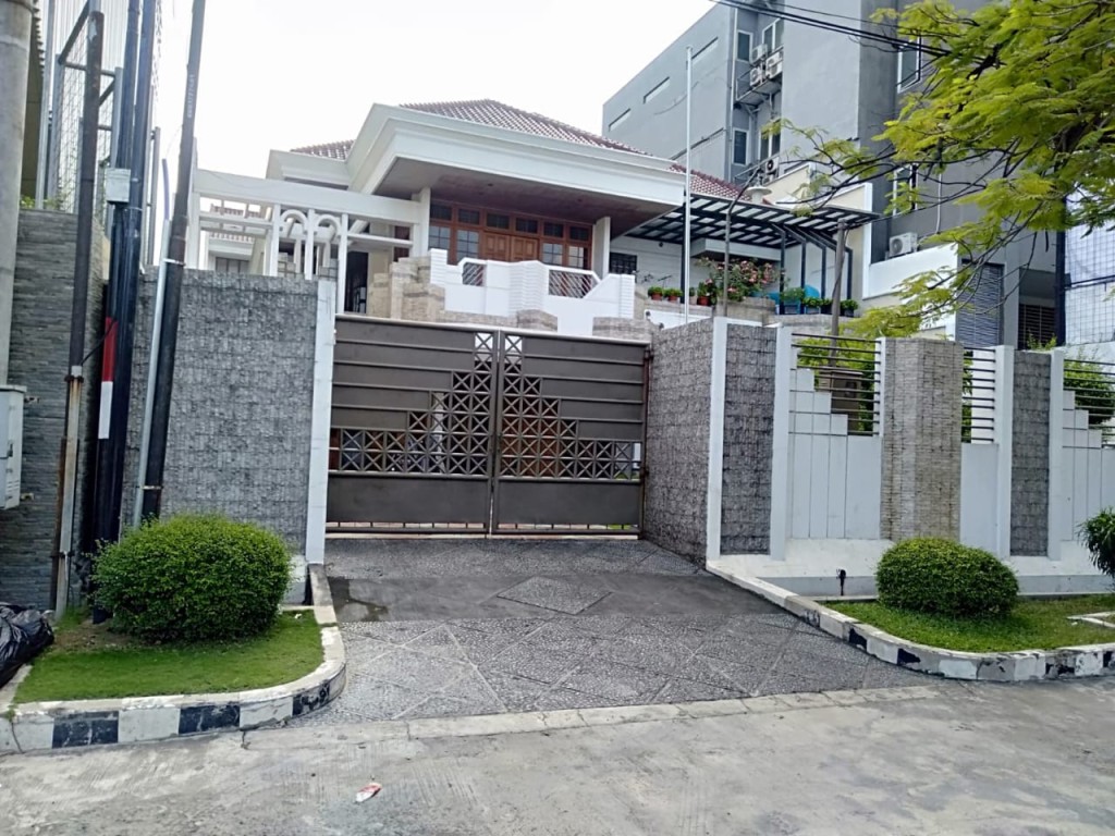 Dijual Rumah Mewah Shm Tegalsari di Pusat Kota 