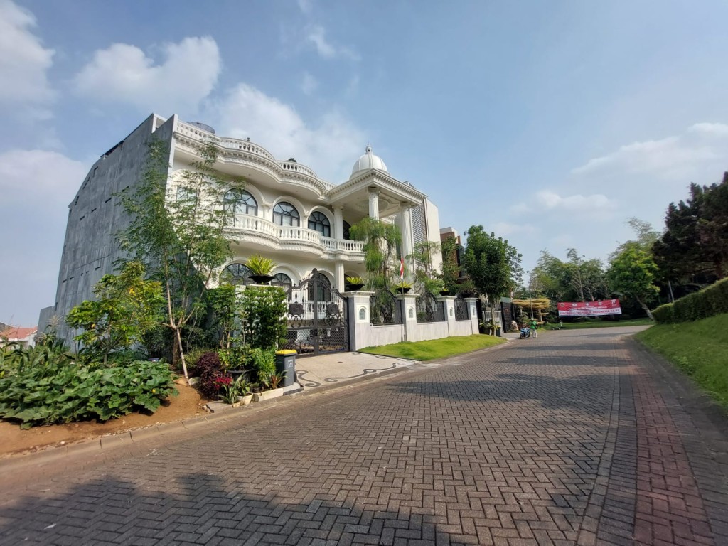 Thumbnail Dijual Rumah Mewah Villa Puncak Tidar Malang