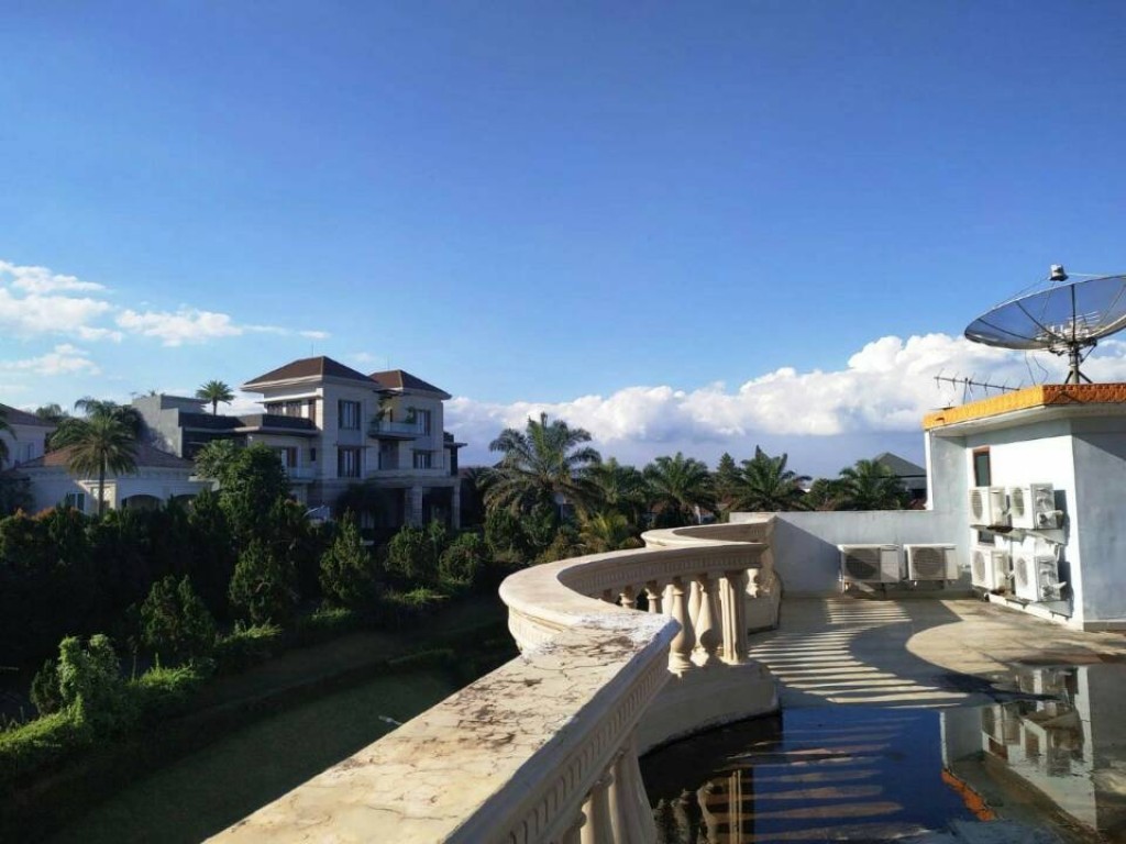 Thumbnail Dijual Rumah Mewah Villa Puncak Tidar Malang