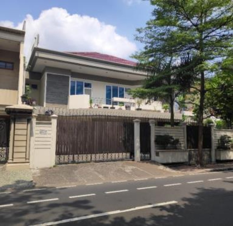 Dijual Rumah Mewah di Puri Indah, Jakarta Barat 