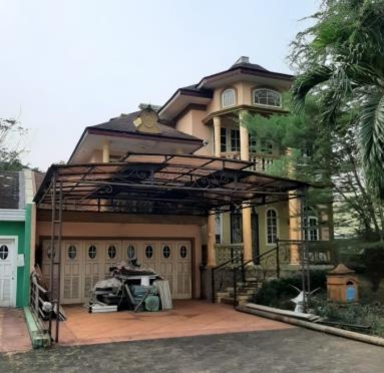 Dijual Rumah SHM 2 Lantai di BSD City, Serpong, 