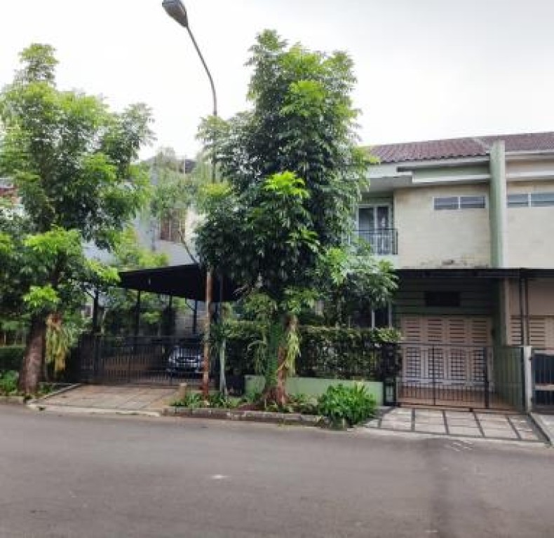 Dijual Rumah SHM 2 Lantai di Puri Bintaro, 