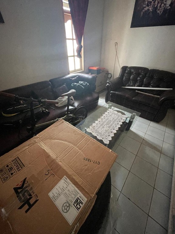 Dijual Rumah Siap Huni di Komplek Bermis, Kelapa Gading, Jakarta Utara