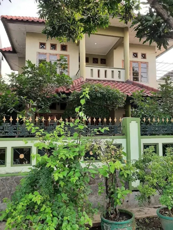 Dijual Rumah Siap Untuk Dihuni di Ketintang 