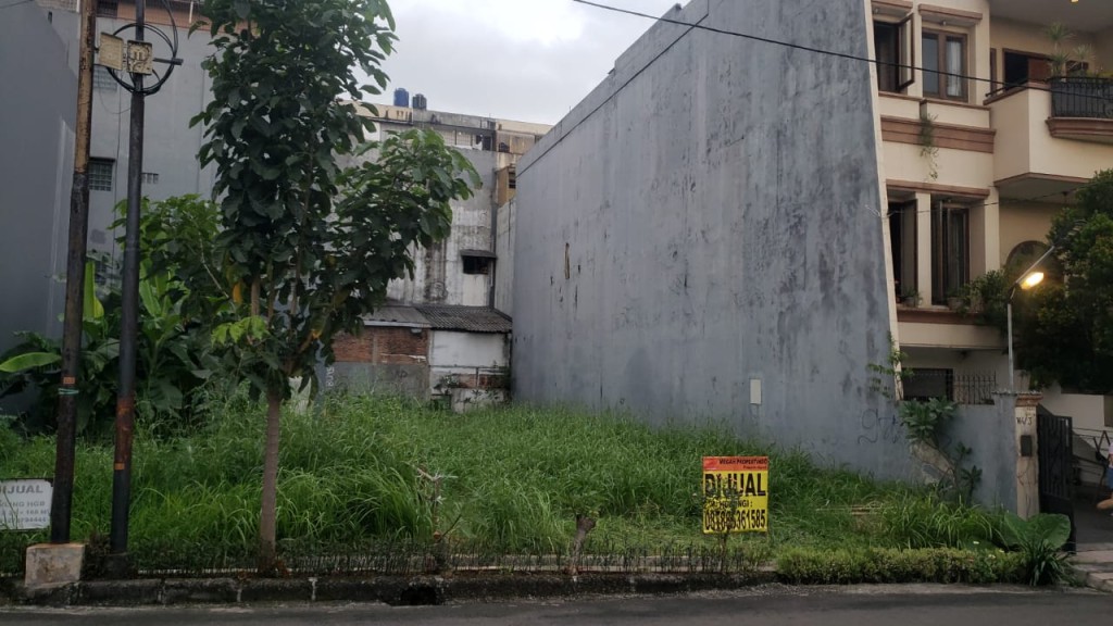 Dijual Rumah di Taman Kebon Jeruk, Srengseng, 