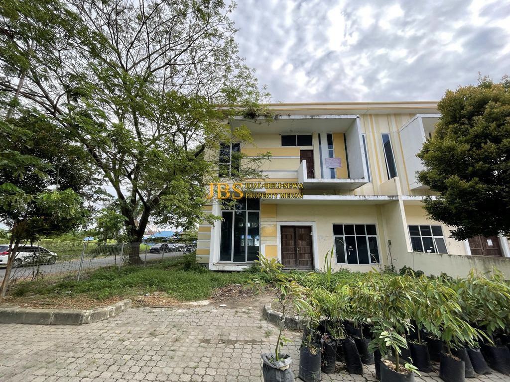 Dijual Villa  Komplek Graha Metropolitan Cluster 