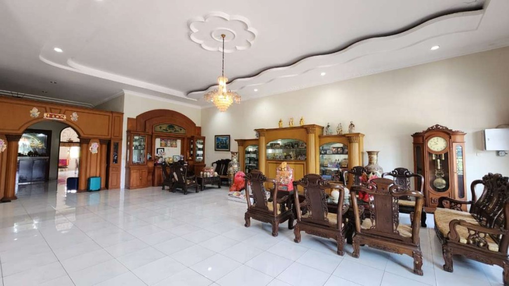 Dijual Villa di Komplek Graha Halvetia ( Golf 