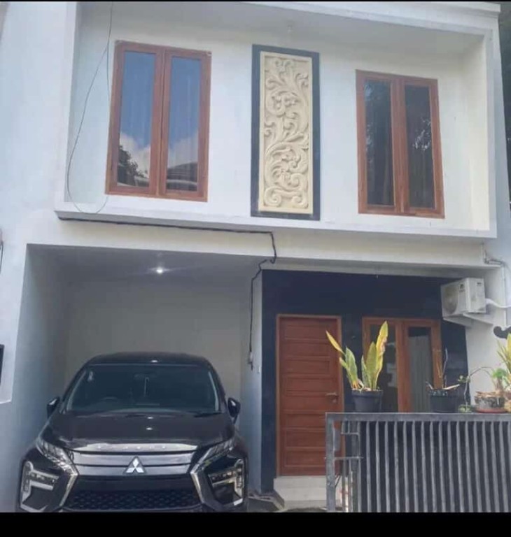 Dikontrakkan Rumah Konsep Modern 2 Lantai 2 Kamar 