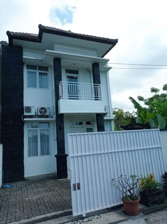 Disewakan Villa Furnished View Sawah 2 Lantai 3 