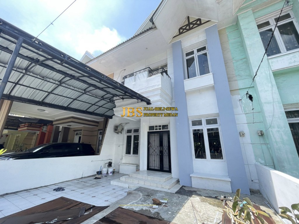 Disewakan Villa Kondisi Siap Huni di Komplek 