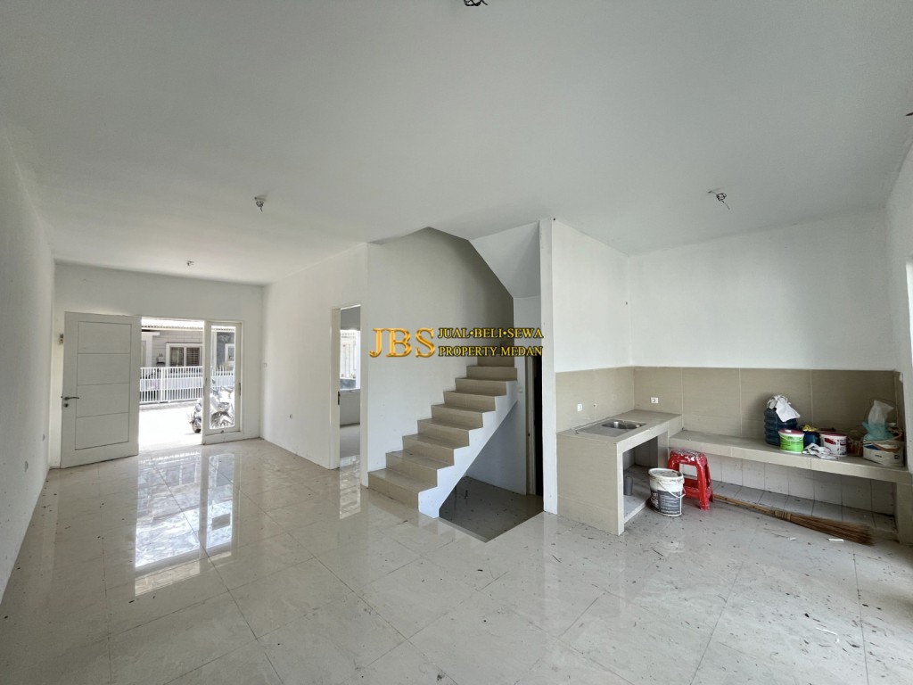 JUAL MURAH! Villa di Komplek Graha Metropolitan 