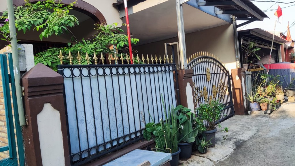 Jual Rumah Adem & Nyaman di Perumnas 3 Bekasi 