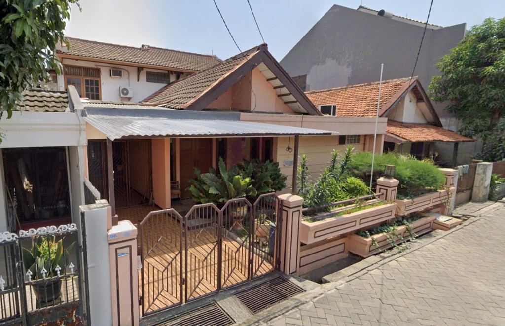 Jual Rumah Bagus Shm di Jalan Barata Karya Kota 