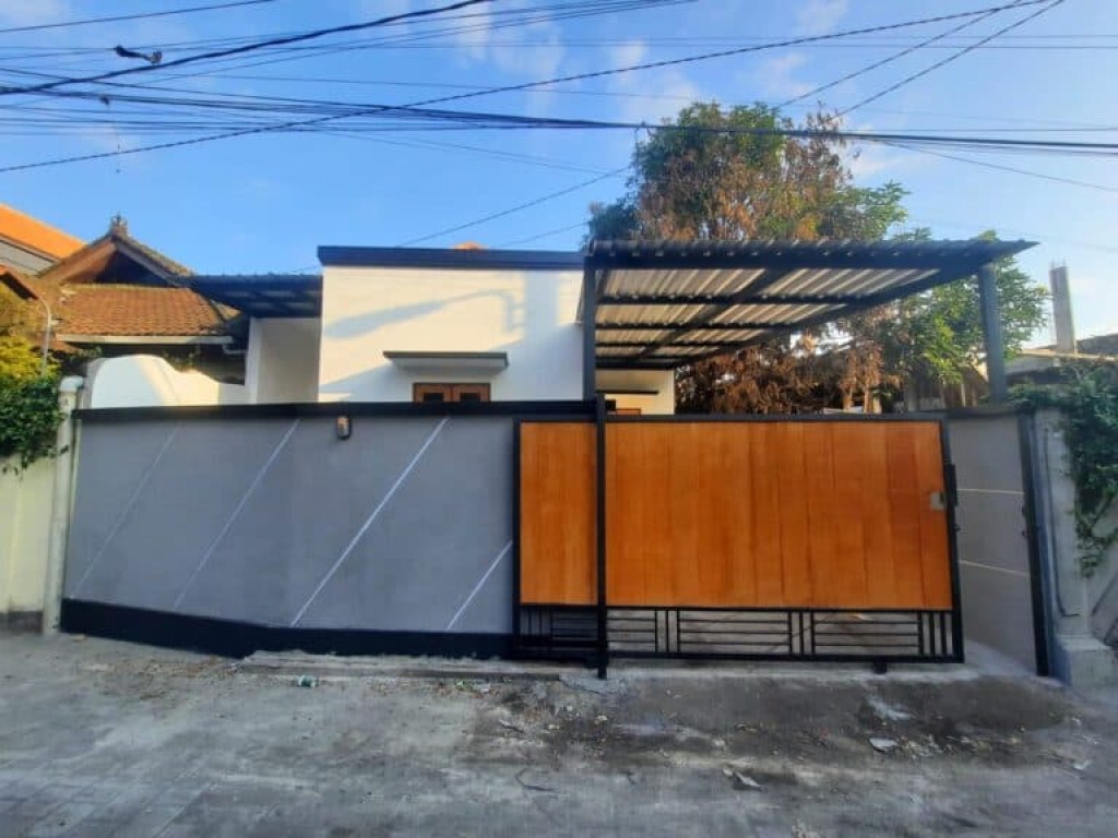 Jual Rumah Bangunan Baru Spek Premium Pusat Kota 