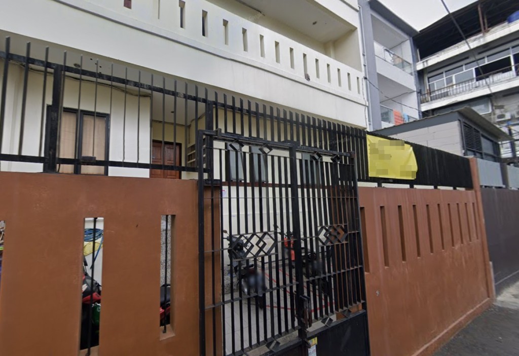 Jual Rumah Kos Kosan 4 Lantai di Jalan Dr Susilo 