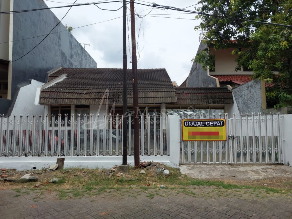 Jual Rumah Lama Bagus di Area Sidosermo Indah 