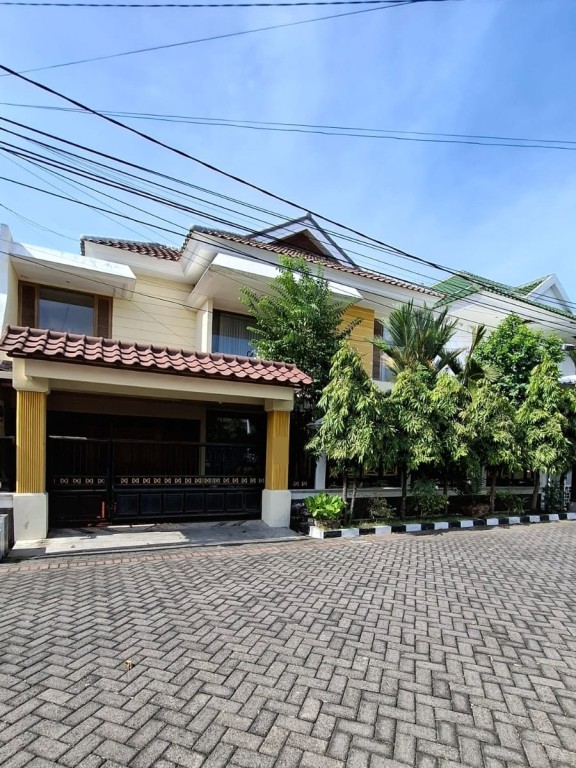 Jual Rumah Mewah Manyar Kerto adi Surabaya 