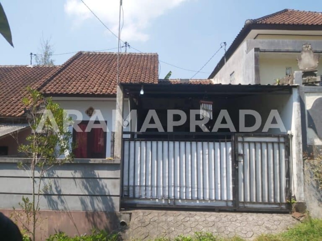 Jual Rumah Mungil Hadap Utara 2 Kamar Perumahan 