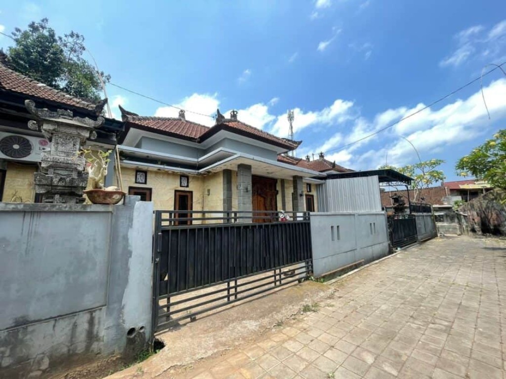 Jual Rumah Murah 2 Kamar Tengah Kota Tabanan 