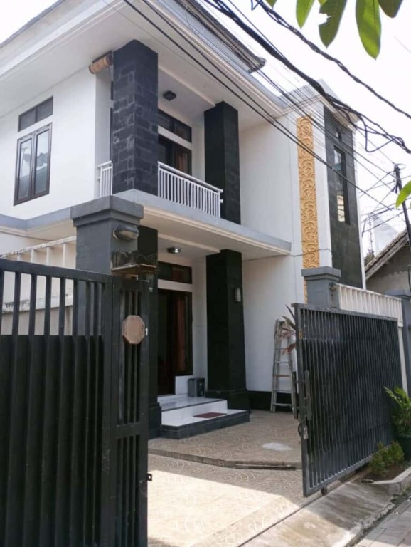 Jual Rumah Semi Villa 2 Lantai Full Furnished 