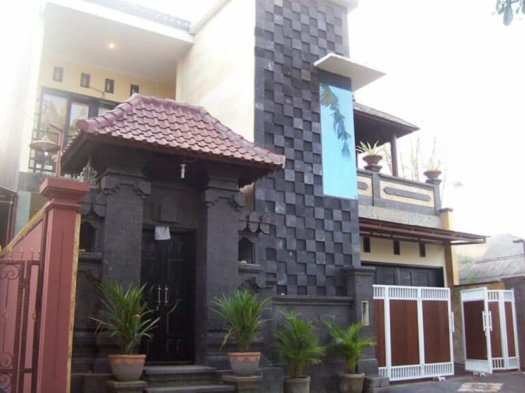 Jual Rumah Semi Villa 3+1 Kamar Muding Kerobokan 