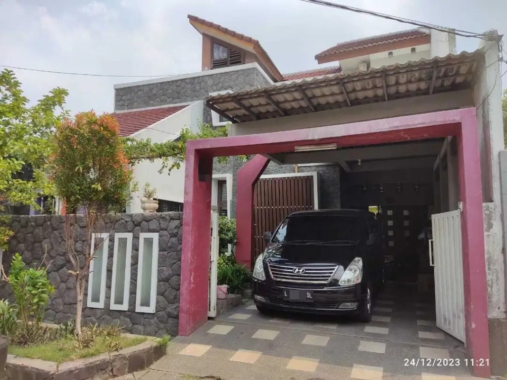 Jual Rumah di Jalan Gayungsari Barat Kota 