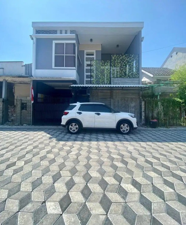 Jual Rumah di Komplek Royal Paka Kota Surabaya Shm 