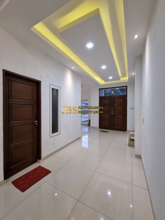 Jual Villa Siap Huni di Komplek Griya Riatur 