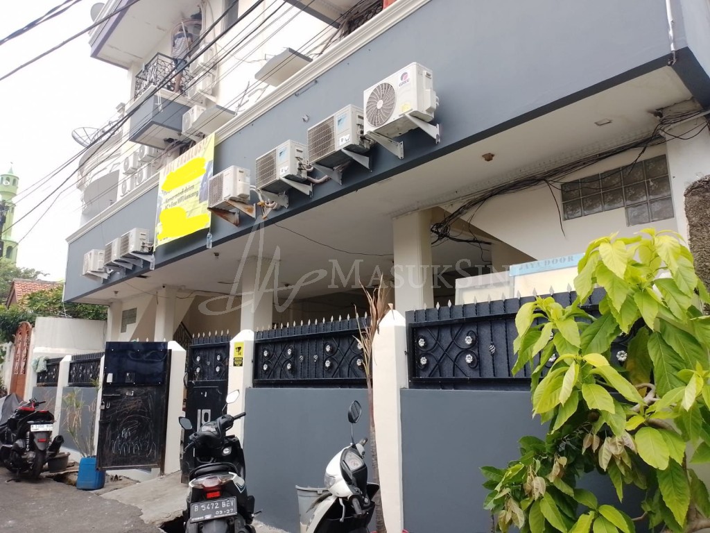 Kos Mangga Besar Dekat Mall, Kampus, Tol, RS 