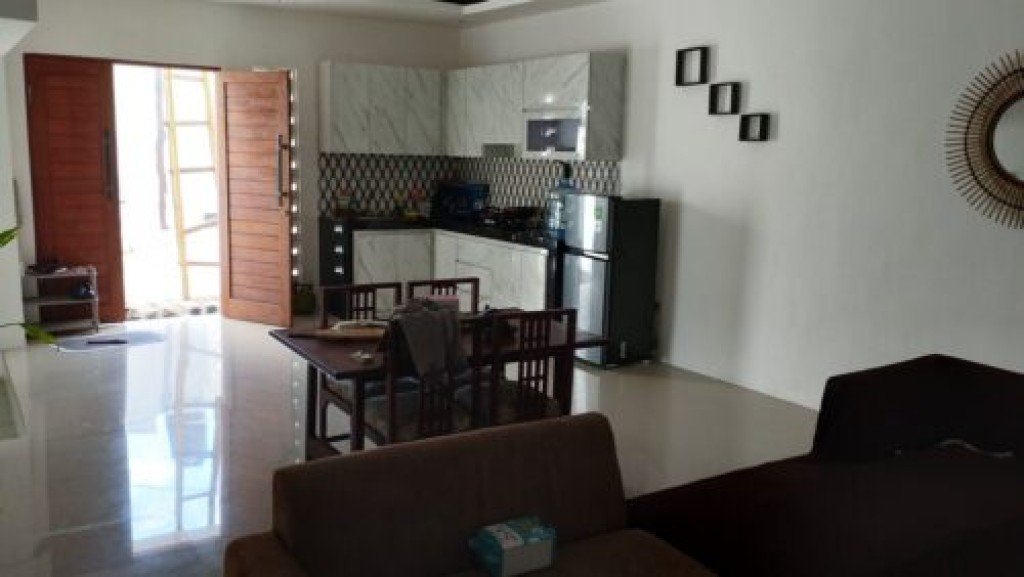 Leasehold 29 Tahun Villa Modern 3 Kamar Central 