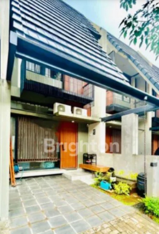 RUMAH 2 LT FLEEKHAUZ BSD FULL FURNIS 