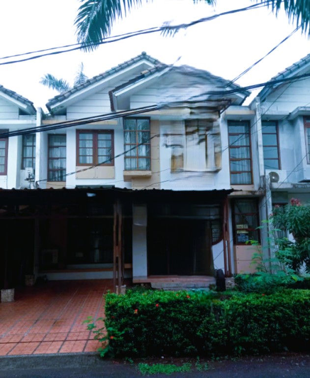 RUMAH DI LIPPO KARAWACI TANGERANG 