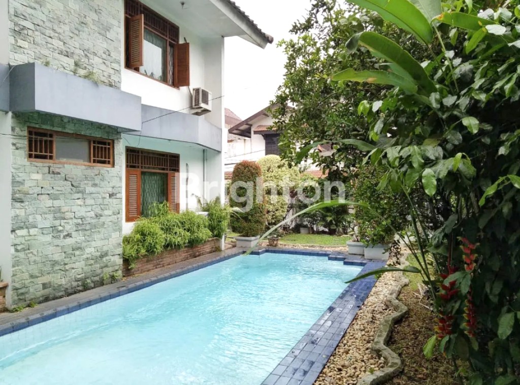 RUMAH HOOK PRIVATE POOL TANJUNG BARAT JAKARTA 