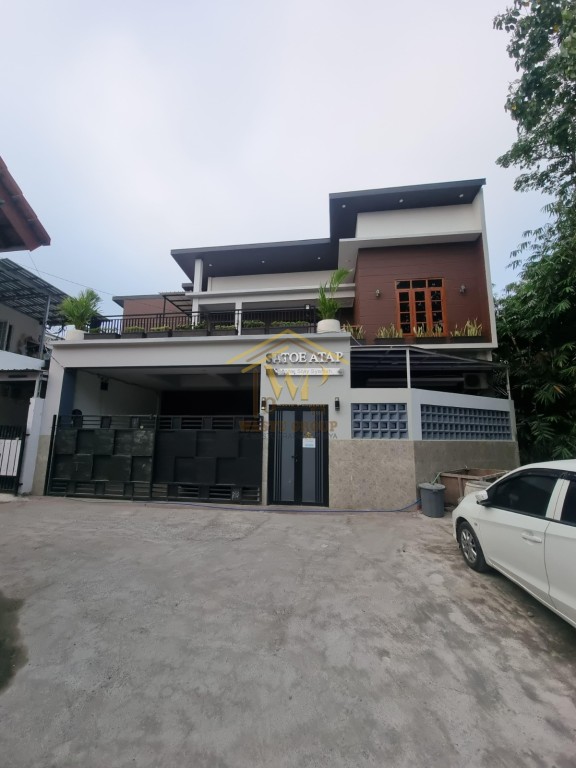 RUMAH INDUK & HOMESTAY SYARIAH DI BANGUNTAPAN 