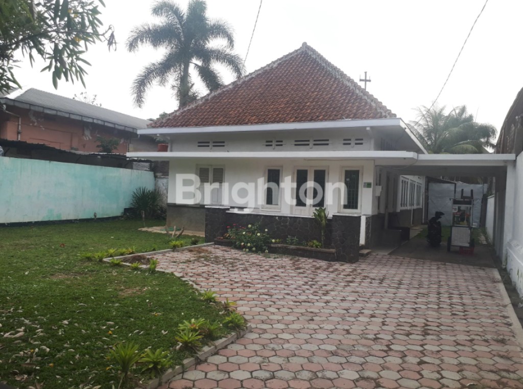 RUMAH KLASIK JALAN MERDEKA BOGOR 