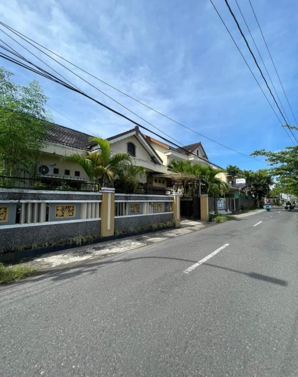 RUMAH MEWAH DI BANTUL DEKAT RUMAH SAKIT GRIYA 