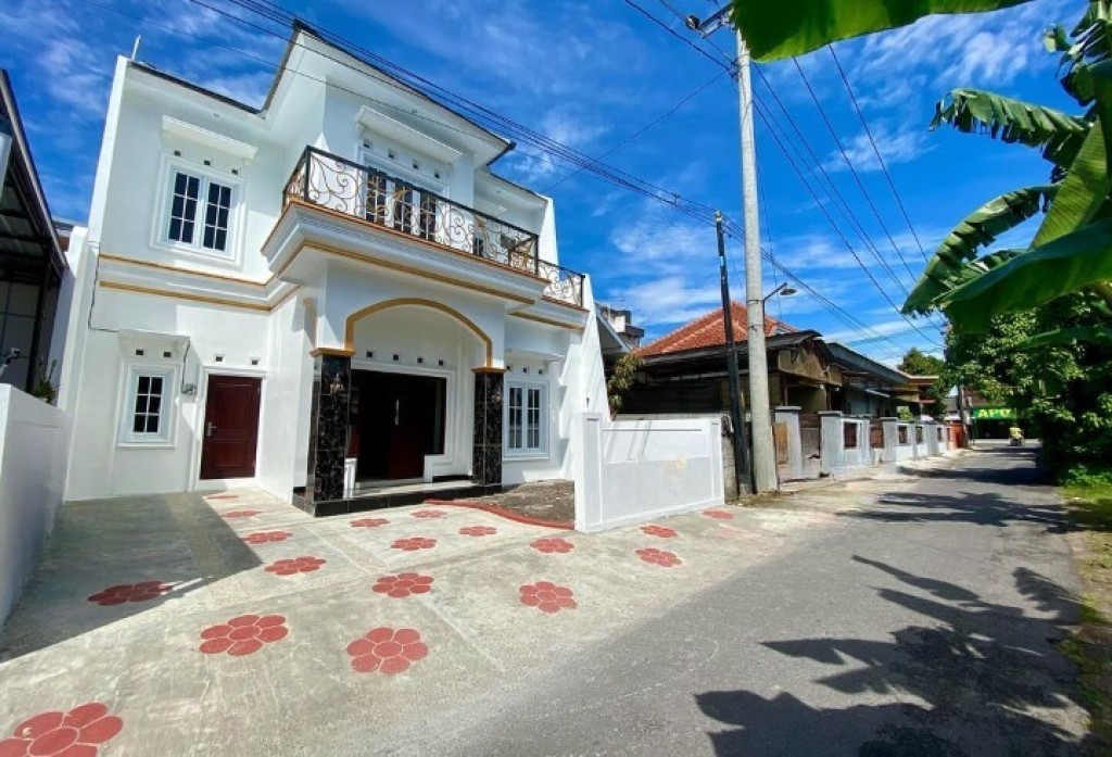 RUMAH MEWAH DI JOGJA DEKAT JEC, MINGGU INI DAPAT 