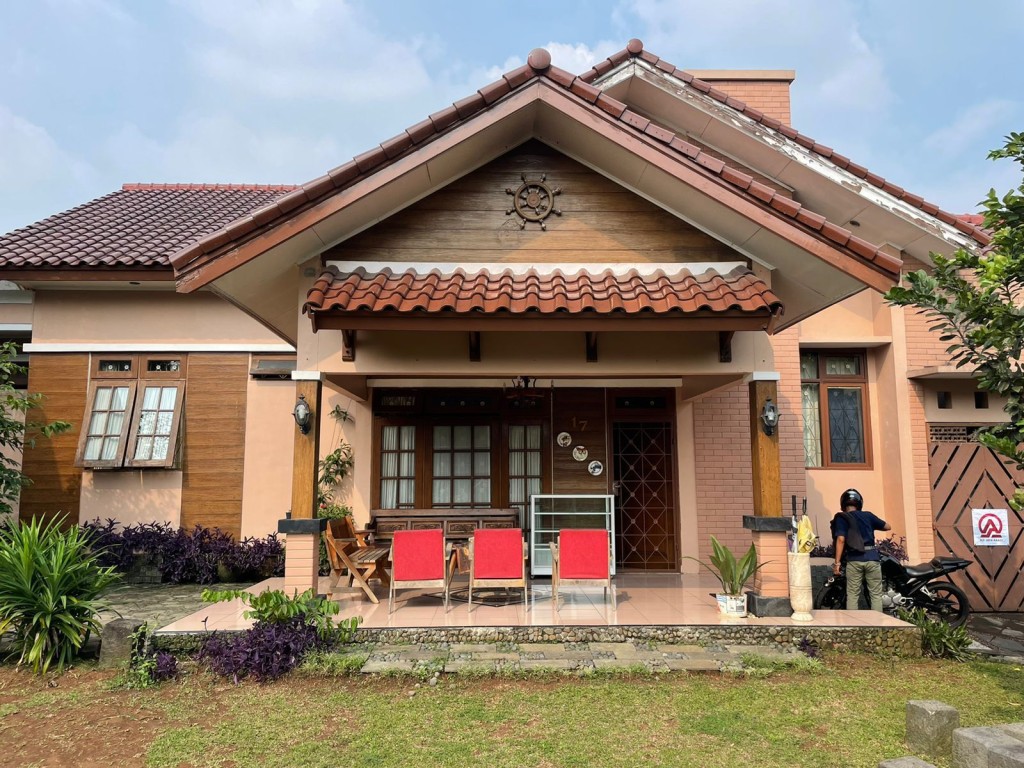 RUMAH MEWAH LINGKUNGAN ELITE THE OAKS YASMIN BOGOR 