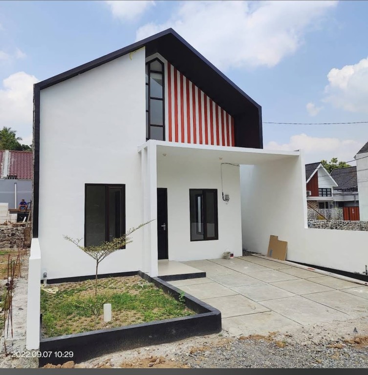 RUMAH MODERN MINIMALIS DI SEDAYU DEKAT JALAN RAYA 